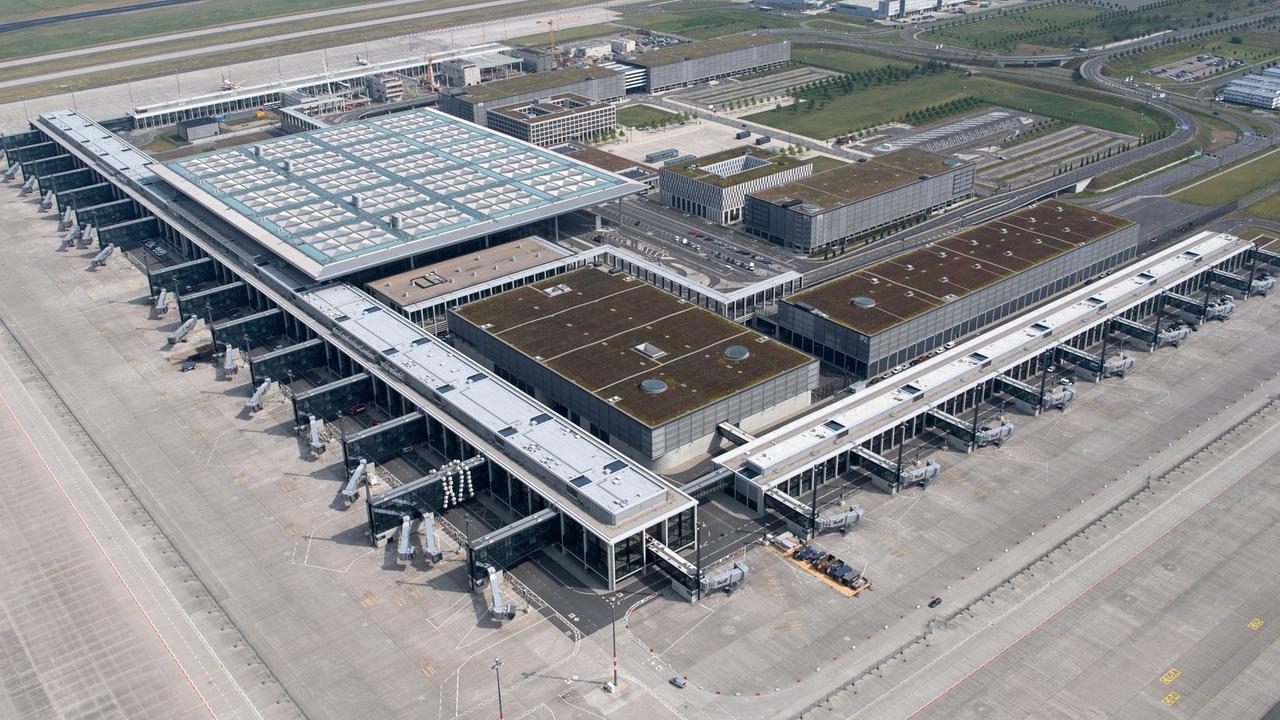 Fl chen am Hauptstadtflughafen BER  setzt auf Immobilien 