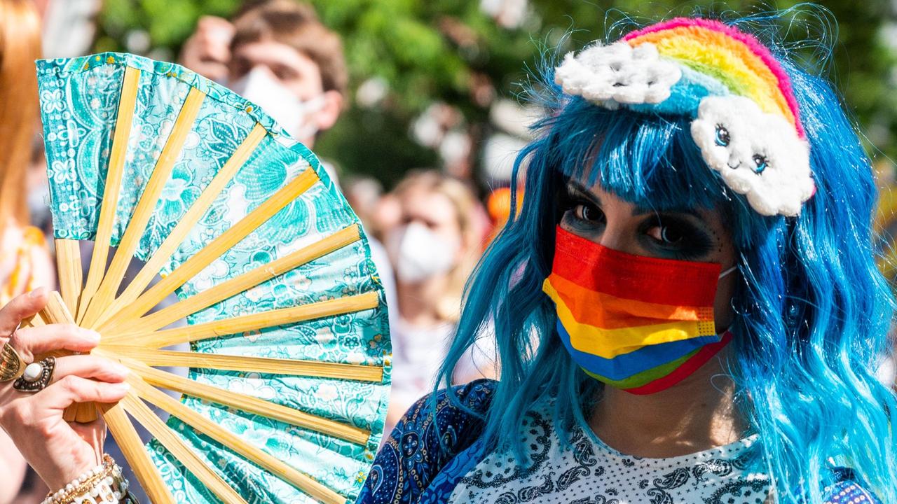 Mehrere Tausend bei CSD-Demo in Berlin