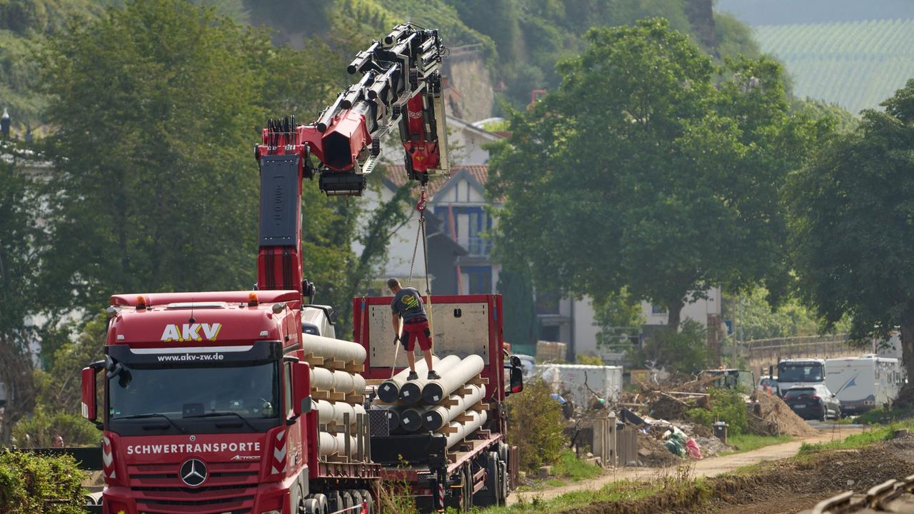 Ahrtal-Orte notdürftig erreichbar