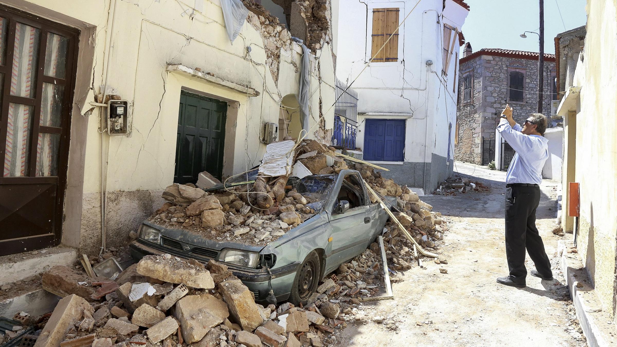 Zwischen Patras Und Athen Erdbeben Erschreckt Griechenland Zdfheute