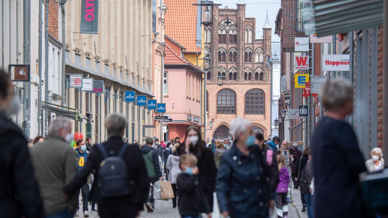 Städtebund will mehr verkaufsoffene Sonntage