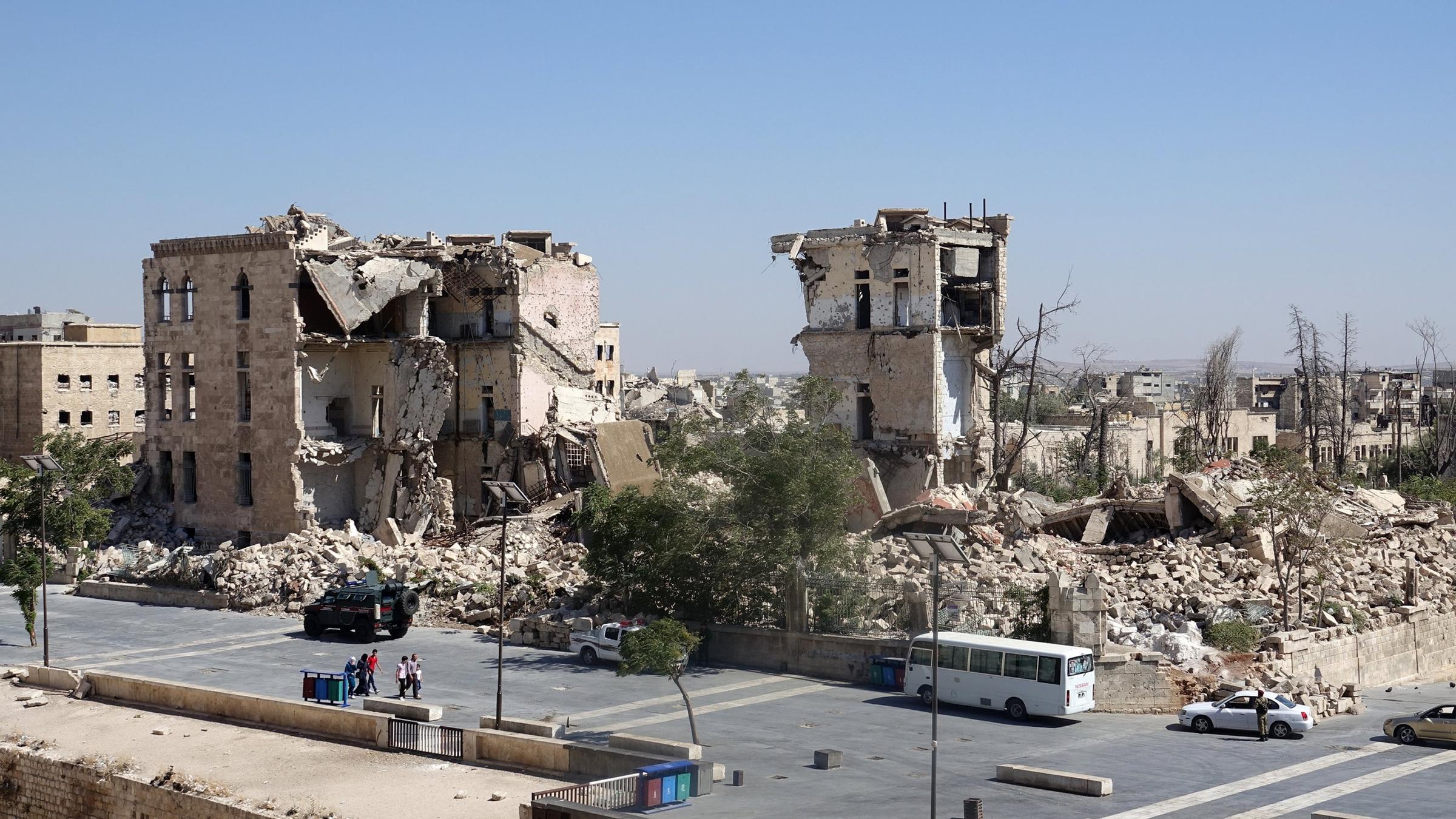 Krieg Seit 2011 Zerstort Und Ausgeblutet Die Lage In Syrien Zdfheute