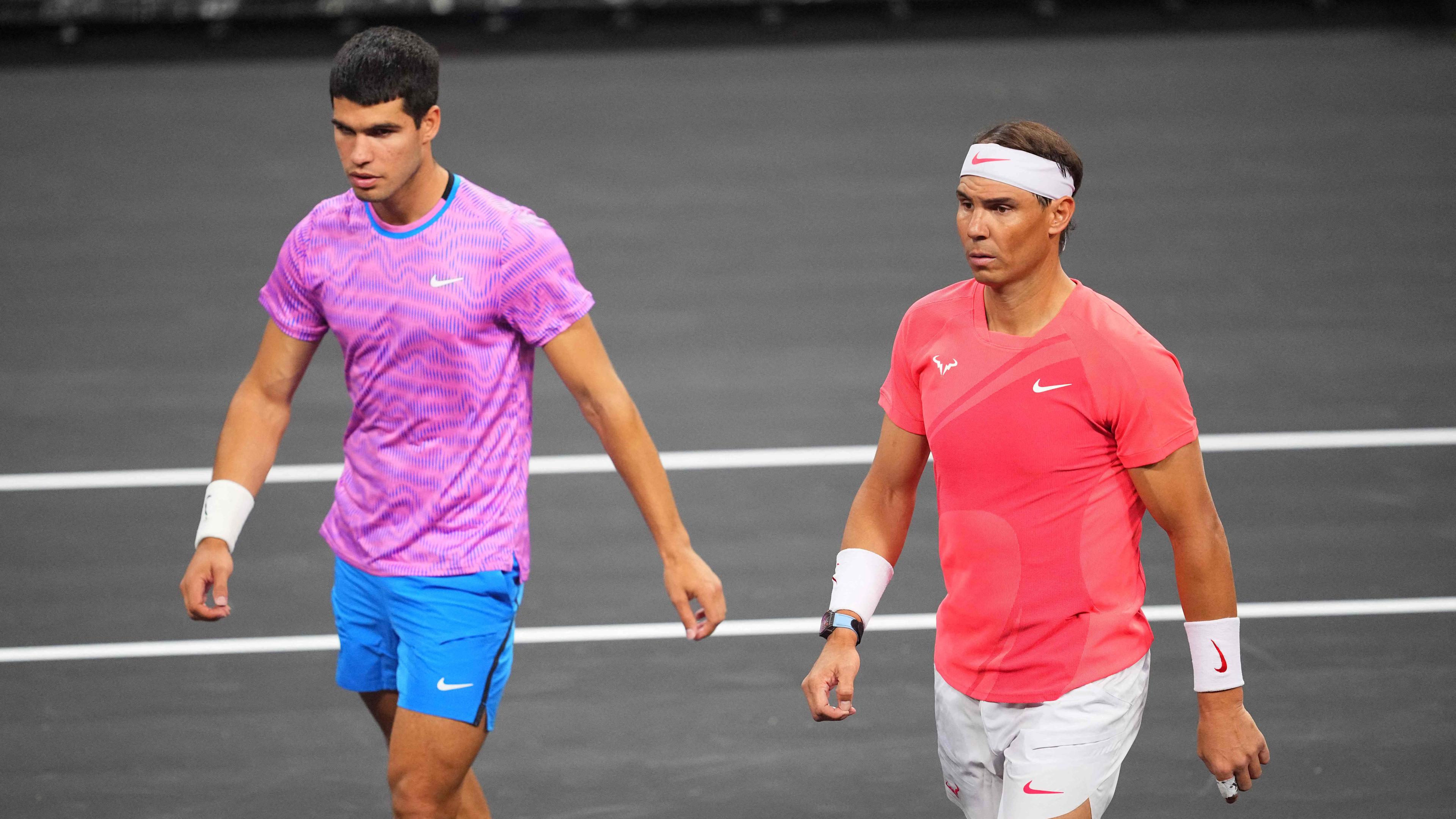 Tennis: Carlos Alcaraz und Rafael Nadal.
