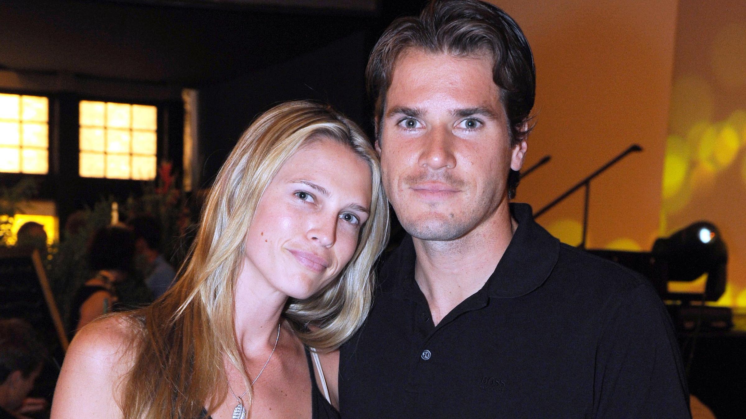 Der ehemalige deutsche Tennisspieler Tommy Haas und Schauspielerin Sara Foster.