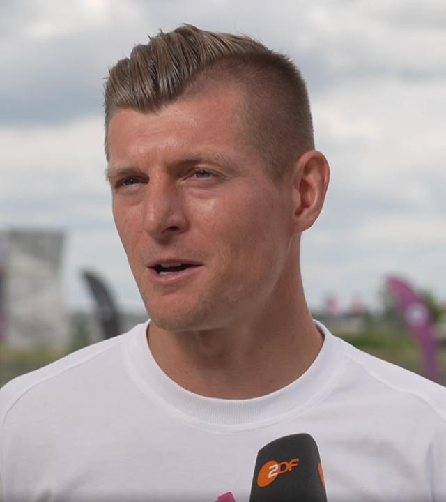 Fußball-Nationalspieler Toni Kroos im ZDF-Interview.