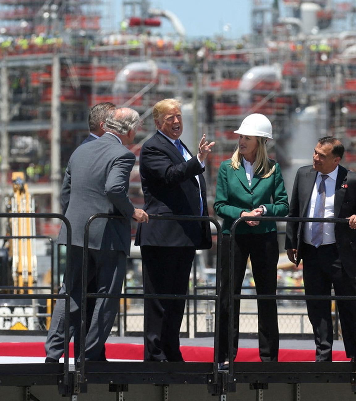 Donald Trump besucht die Cameron LNG Fabrik in Hackberry, Louisiana