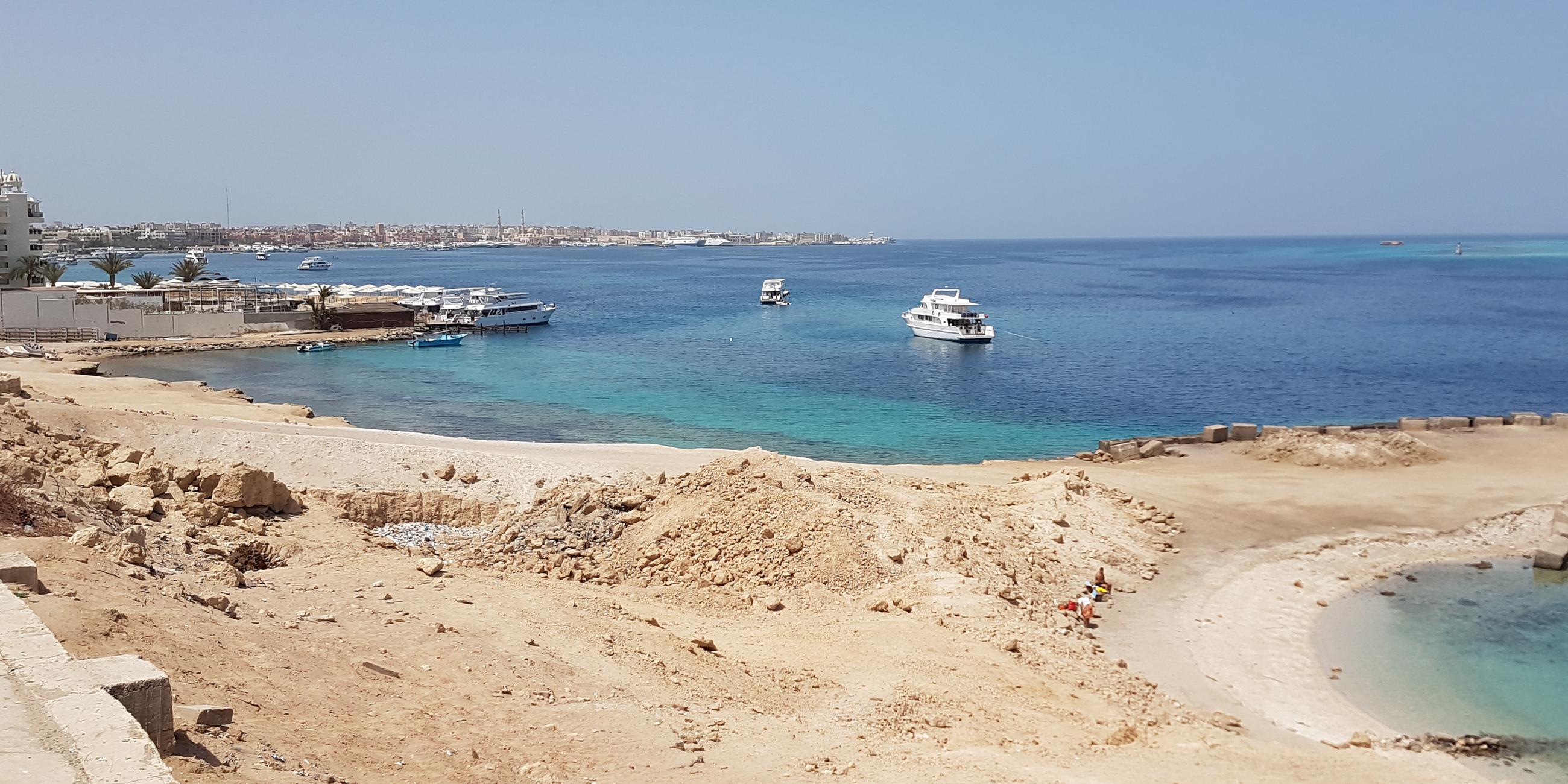 Typical: Strand in Hurghada