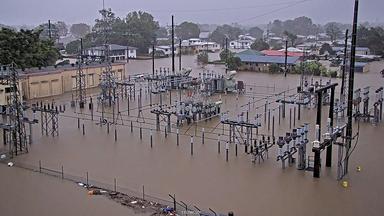 Hochwasser in Queensland - Hunderte evakuiert