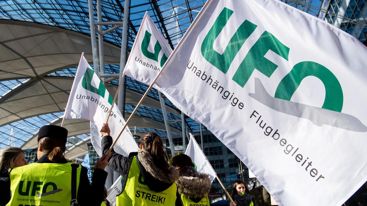 Gewerkschaft Ruft Lufthansa-Kabinenpersonal Zu Streiks Auf - ZDFheute