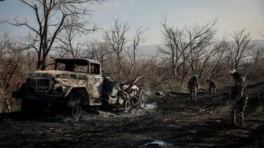 Ukraine-Krieg: Bahnen sich Verhandlungen an?