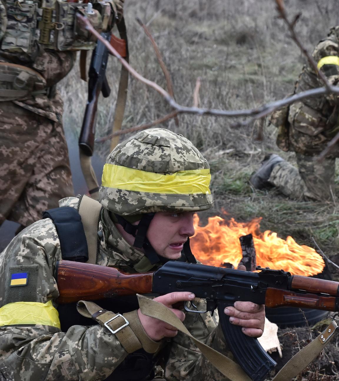 Ukrainische Soldaten trainieren auf dem Polygon in der Region Saporischschja, Ukraine.