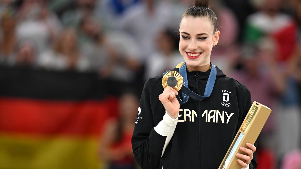 Olympia 2024 Darja Varfolomeev überragt und kürt sich mit Gold ZDFmediathek