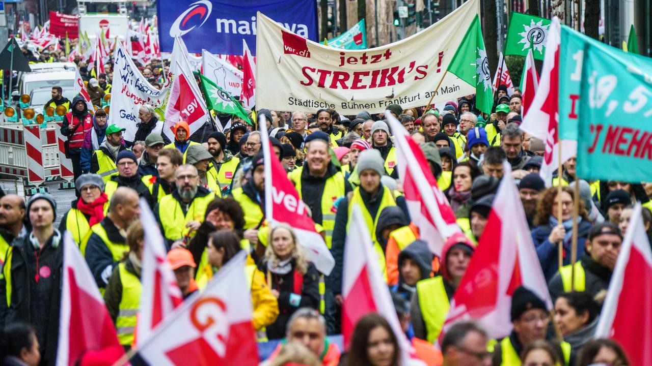 Streik öffentlicher Dienst 2023 Bahn Öffentlicher Dienst ...