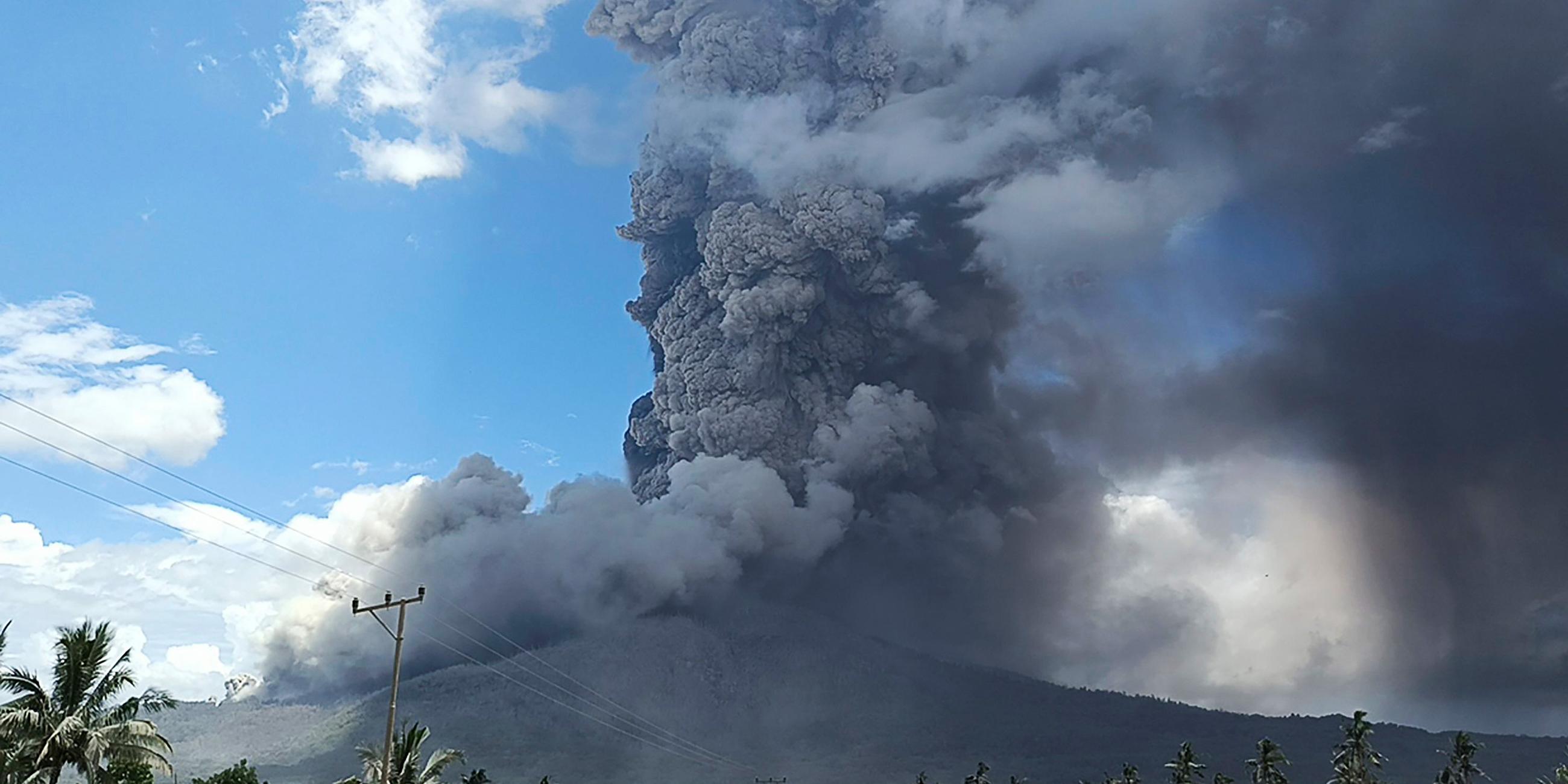 Vulkan Lewotobi Laki-Laki in Indonesien, aufgenommen am 07.11.2024