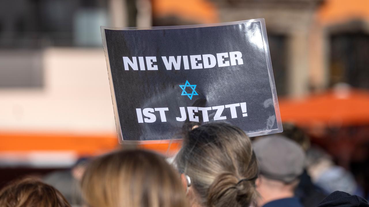 Warum Judenhass? Antisemitismus In Deutschland - ZDFmediathek