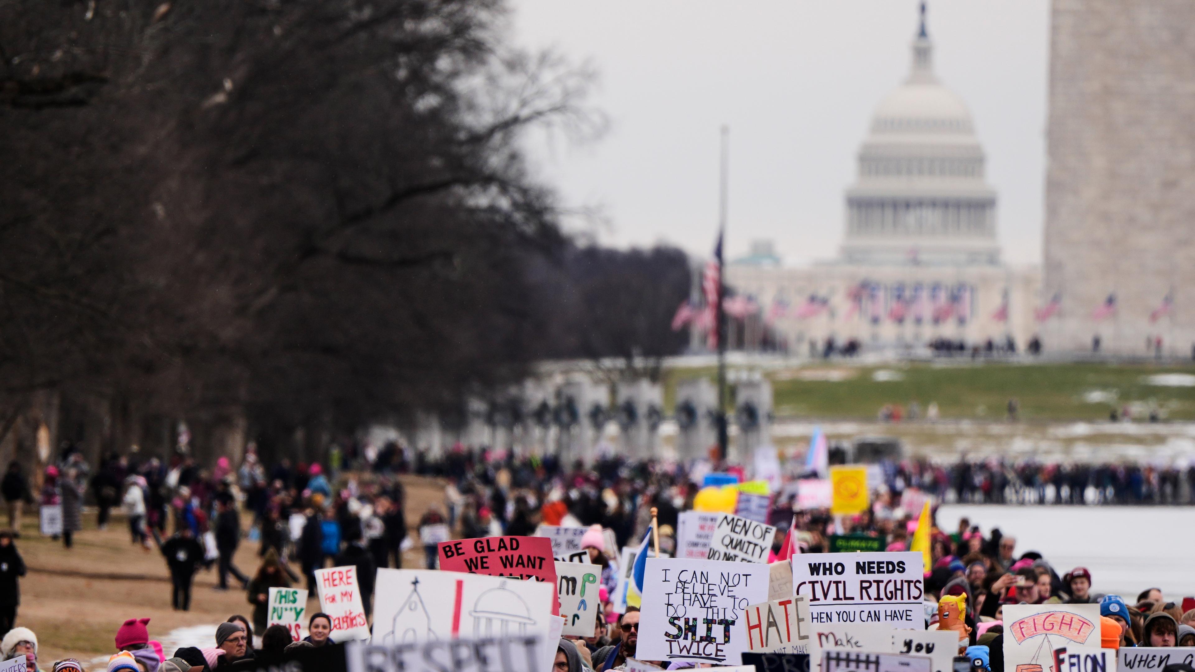 "People's March" protestiert gegen Trump