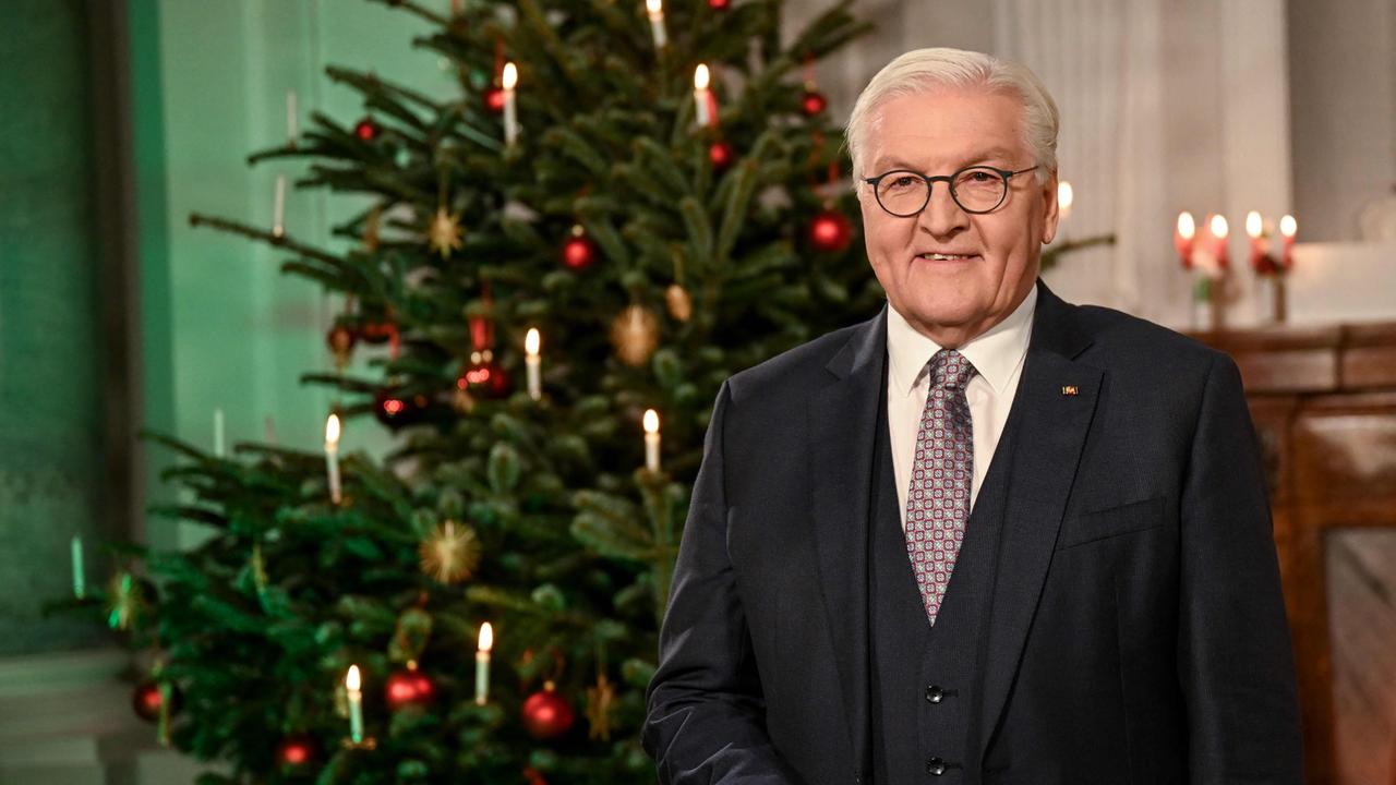 Steinmeiers Weihnachtsansprache: Auf Demokratie Vertrauen - ZDFheute