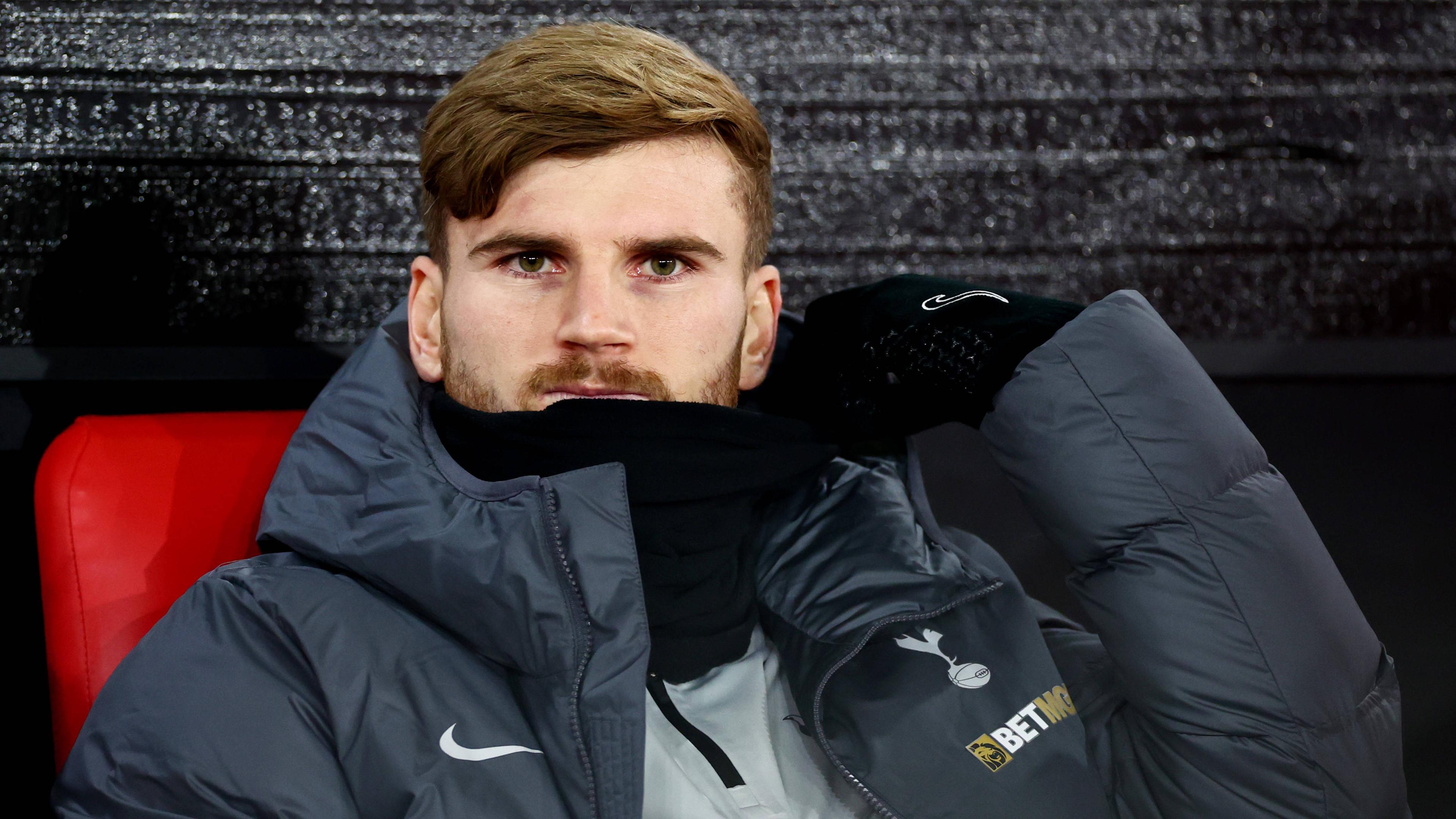 Timo Werner auf der Bank von Tottenham