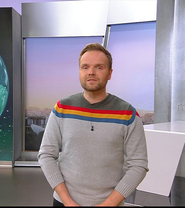 Benjamin Stöwe präsentiert das Wetter