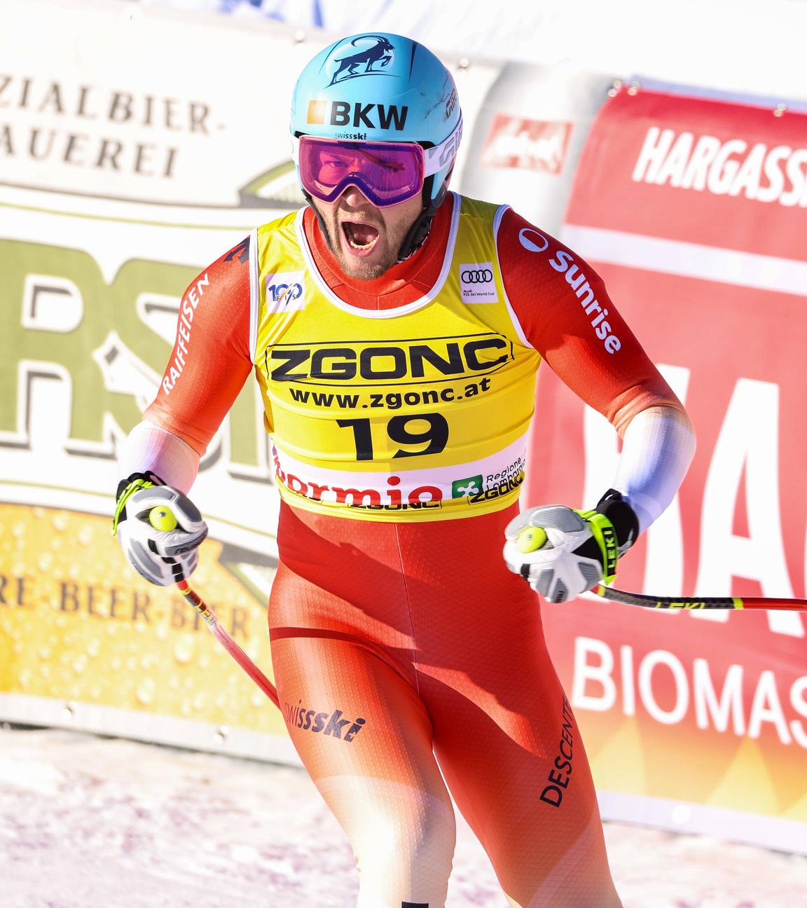 Der Schweizer Alexis Monney jubelt nach seiner Abfahrt beim Riesenslalom in Bormio.