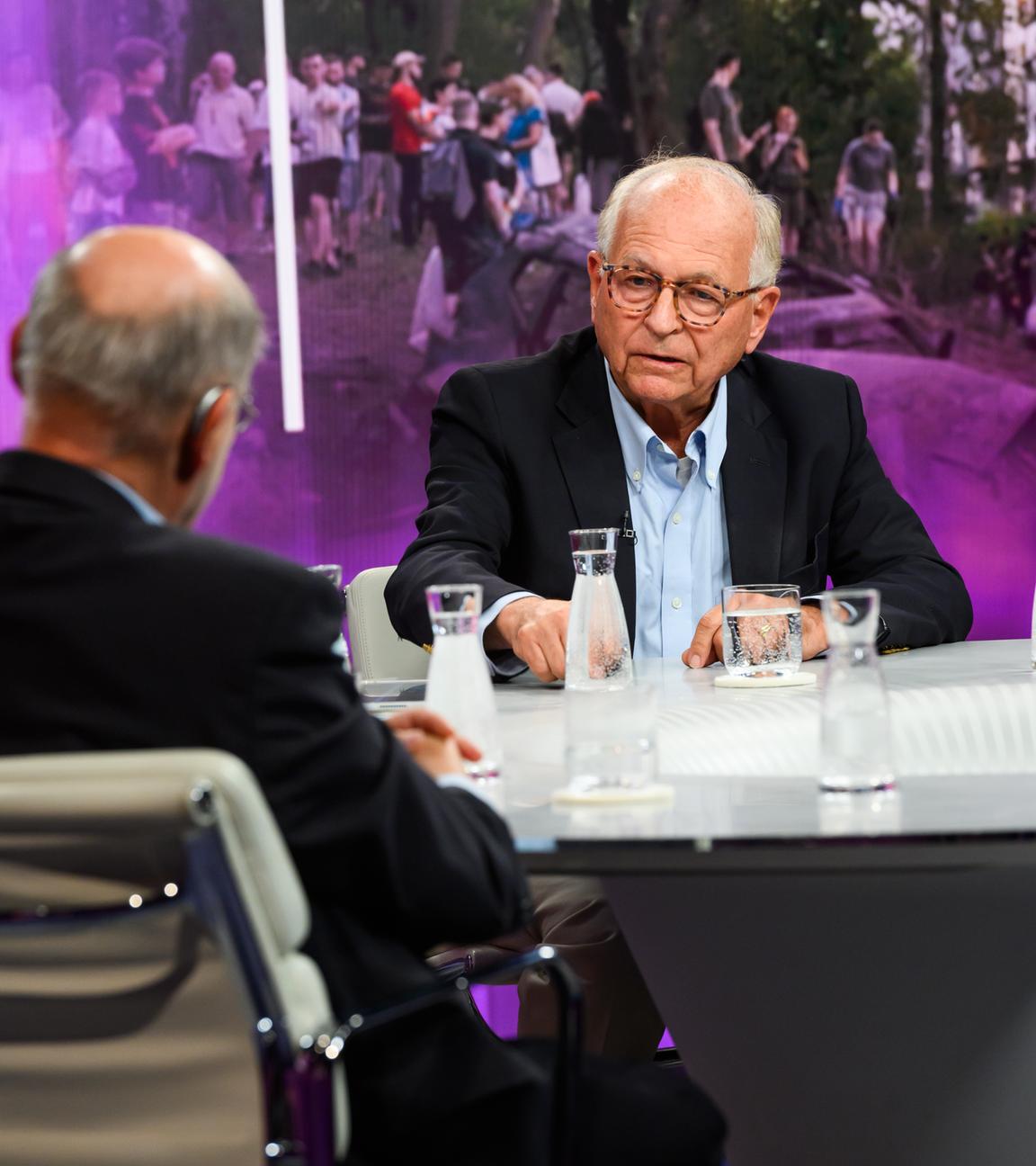 Wolfgang Ischinger bei "maybrit illner"