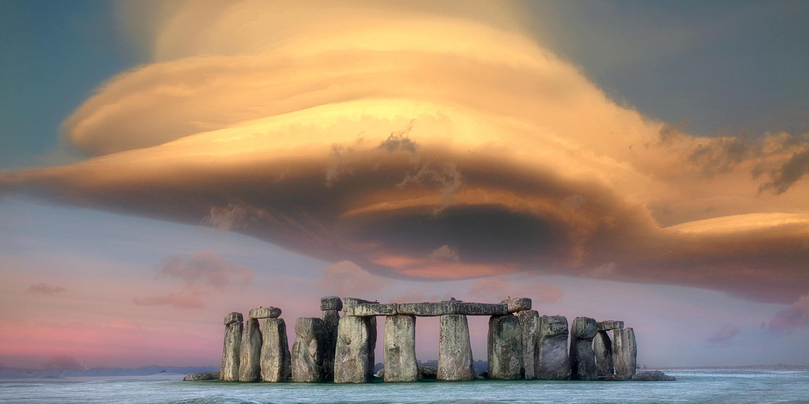 Wolken über Stonehenge