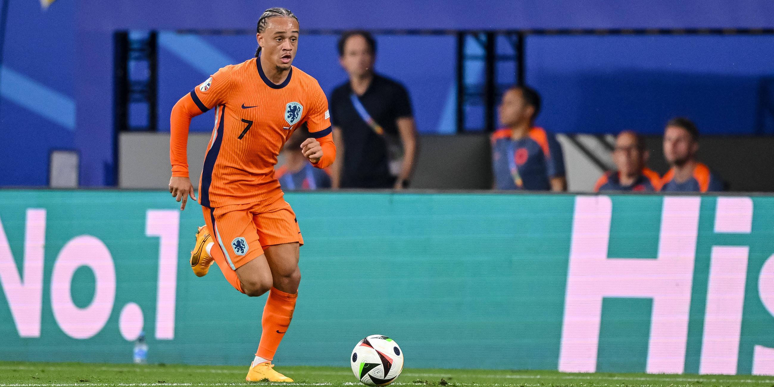 Xavi Simons von der Niederlande in Aktion beim Spiel gegen Frankreich am 21.06.2024.