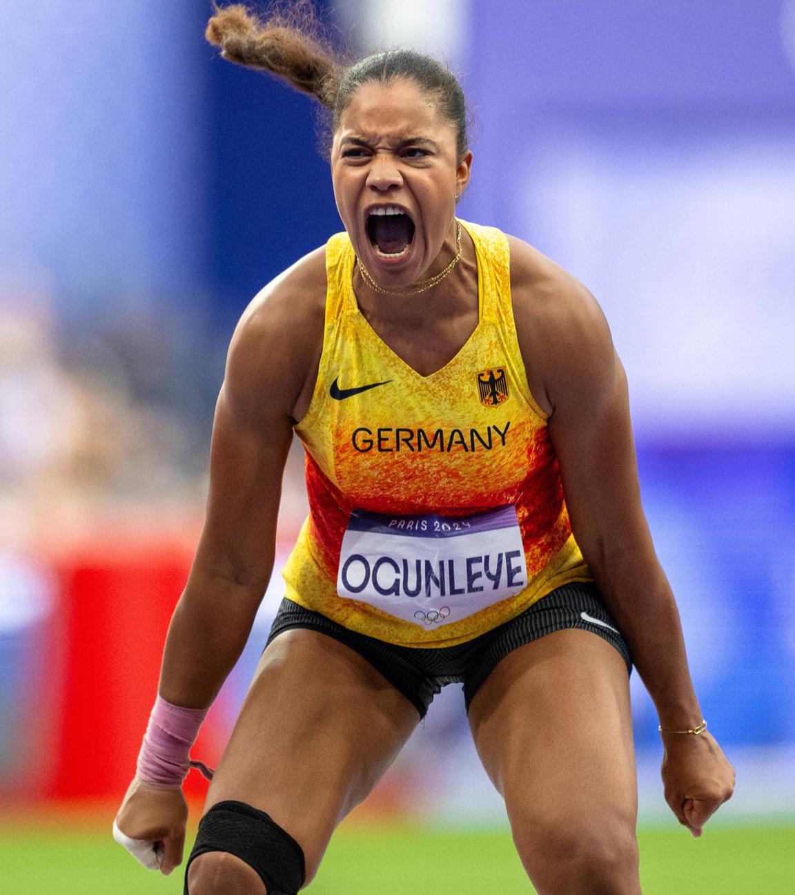 Yemisi Ogunleye aus Deutschland jubelt.