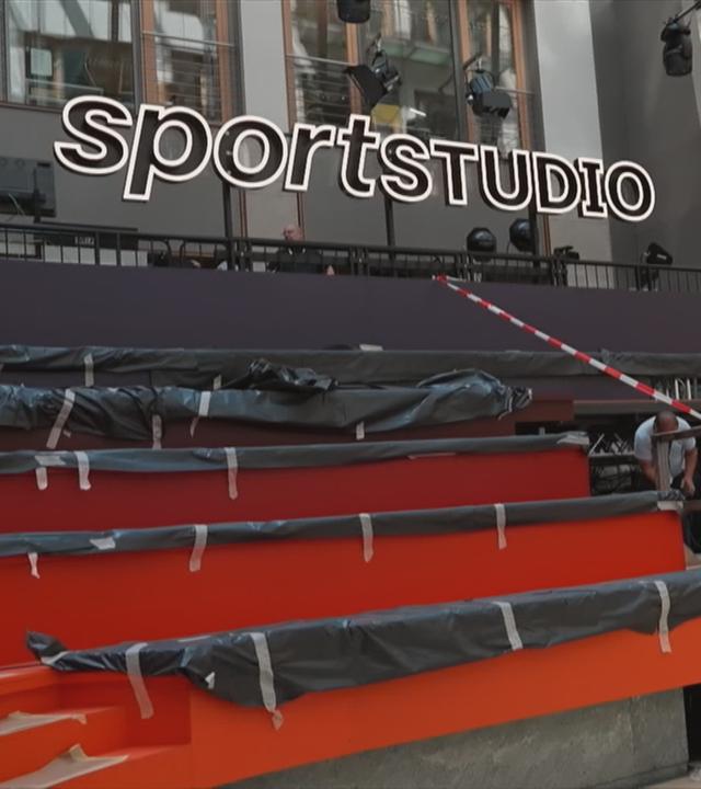 Aufbau des EM-Sportstudios in Berlin