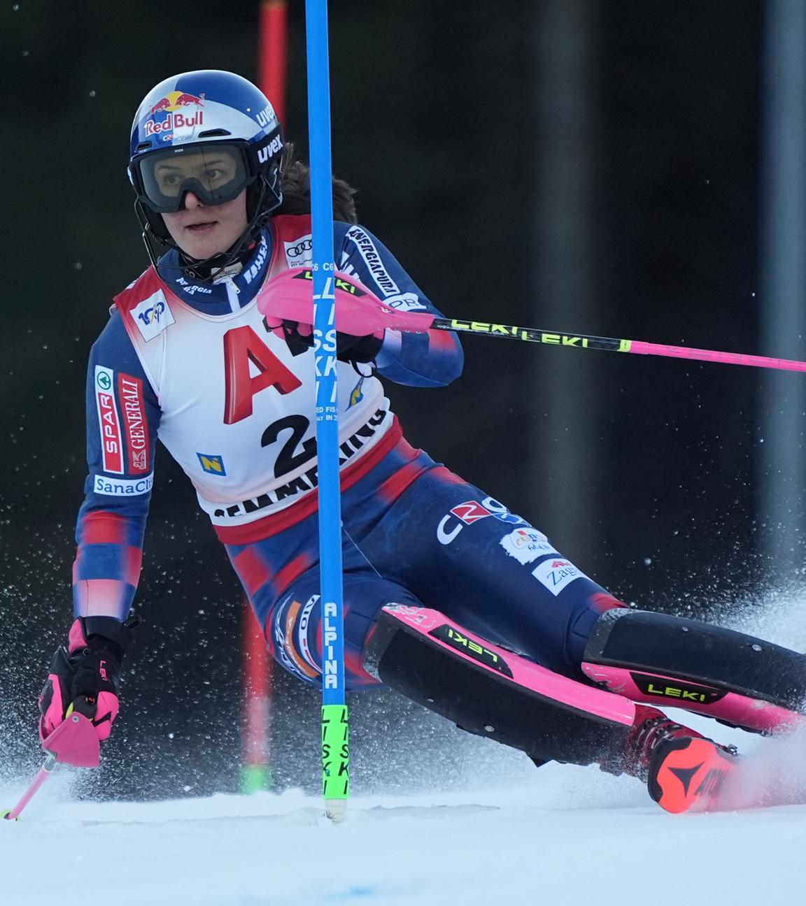 Die Kroatin Zrinka Ljutic fährt beim Weltcup-Slalom der Damen in Semmering.